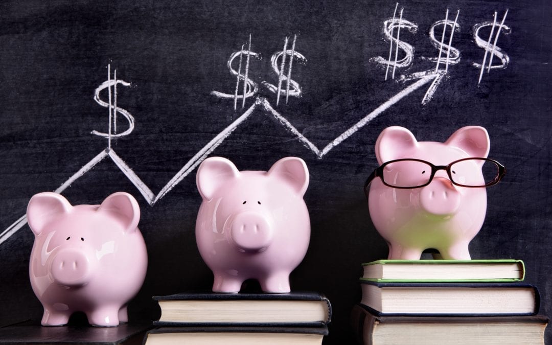Piggy Banks With Savings Chart